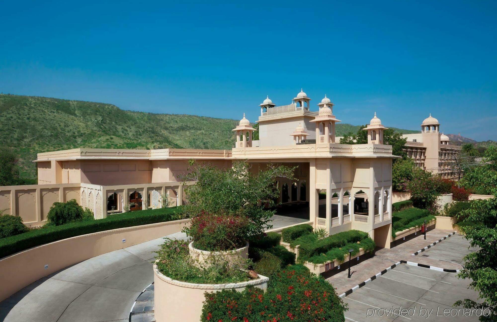 Trident Jaipur Hotel Bagian luar foto